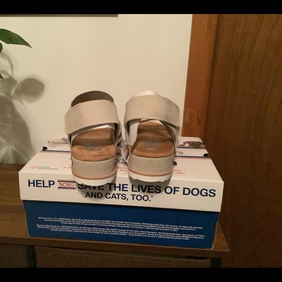 Ladies Bobs from Sketchers - Picture 7 of 8